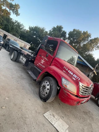 GD Star Auto Salvage in Dallas Tx JunkYard in Dallas (TX) - photo 1