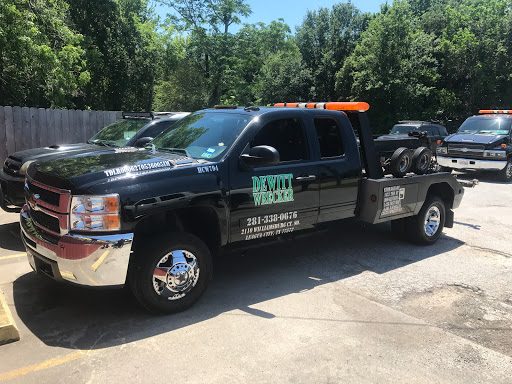 DeWitt Wrecker JunkYard in League City (TX)