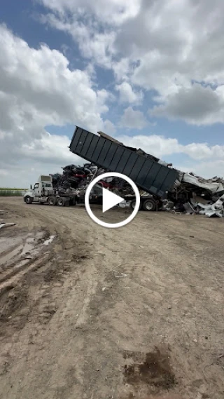 Valley Steel Recycling JunkYard in McAllen (TX) - photo 2