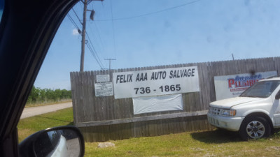 Felix Auto Salvage & Wrecker Service JunkYard in Port Arthur (TX) - photo 3