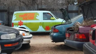 E-Z Auto Wrecking JunkYard in Seattle (WA) - photo 2