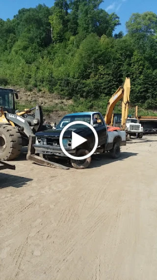 Bender's Salvage JunkYard in Huntington (WV) - photo 2