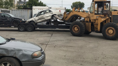 Cash 4 Cars 4OO-4444 JunkYard in Providence (RI) - photo 2