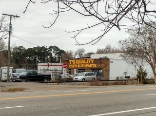 T's Quality Used Auto Parts JunkYard in Newport News (VA) - photo 3