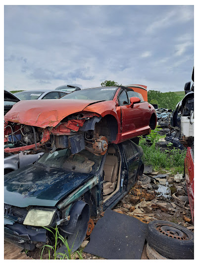 Al's Auto Salvage JunkYard in Milwaukee (WI) - photo 2