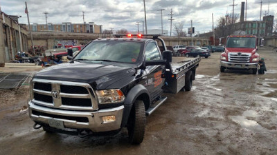 General Towing LLC JunkYard in Milwaukee (WI) - photo 1