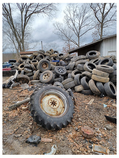 Clark's salvage"" YOU PULL" yard JunkYard in St. Louis (MO) - photo 4