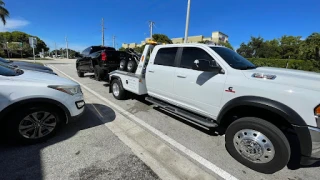 24/7 Miami Towing-Cash For Junk Old Cars Miami - photo 1