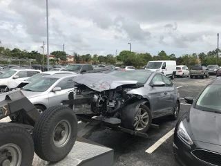 24/7 Miami Towing-Cash For Junk Old Cars Miami JunkYard in West Palm Beach (FL) - photo 2