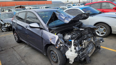 J&V (We Buy Junk Cars) (Compramos Carros Junk) LLAMANOS HOY JunkYard in Los Angeles (CA) - photo 2