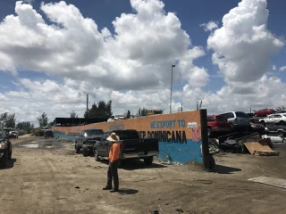 J & D Used Auto Parts & Supplies Inc JunkYard in Fort Lauderdale (FL) - photo 4