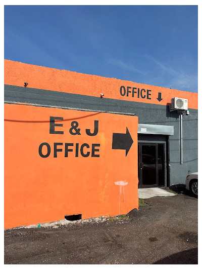 E & J Used Auto Parts JunkYard in Miami Gardens (FL) - photo 1