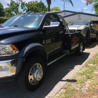 I Perez Towing JunkYard in Miami Gardens (FL) - photo 3