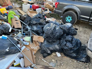 Top Line Hauling & Dumping JunkYard in Menifee (CA) - photo 4