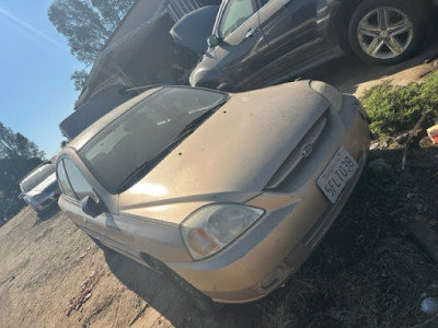 John's Cash Four Cars JunkYard in Menifee (CA) - photo 1