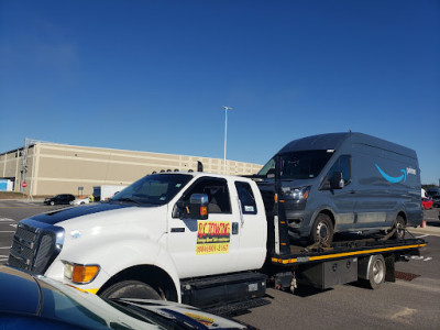 R.C Towing /N. Chesterfield. Open 24/7.this not River city recovery JunkYard in Richmond (VA) - photo 1