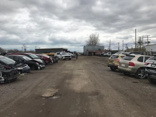 Big Mike's Used Auto Parts JunkYard in Detroit (MI) - photo 2