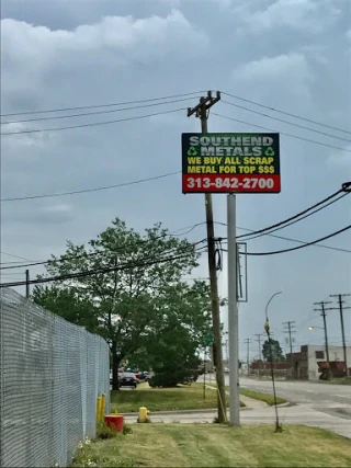 Southend Metals Scrap Yard Recycling - Dearborn JunkYard in Detroit (MI) - photo 3