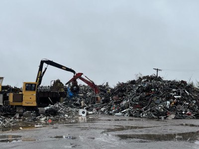 Wilkinson Ray Iron & Metal JunkYard in McAllen (TX) - photo 3