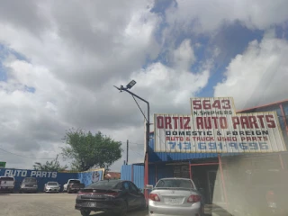 Ortiz Auto Parts JunkYard in Houston (TX) - photo 4