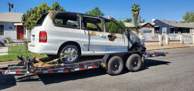 Ed's Auto Recycler JunkYard in Ontario (CA) - photo 2