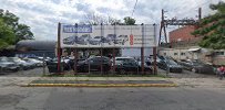 Mike's Auto Wrecking JunkYard in Newark (NJ)