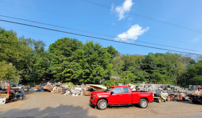 Kucharski's Salvage JunkYard in Newark (NJ) - photo 1