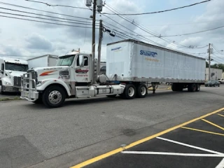 Jay's Wrecker Service JunkYard in Newark (NJ) - photo 4