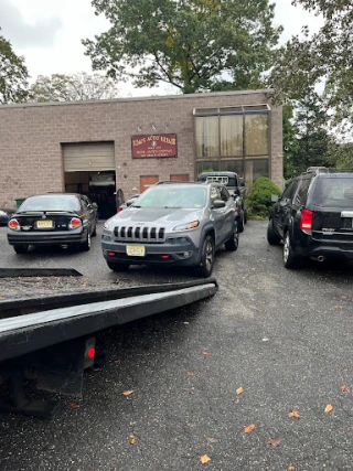 Franklin Towing & Recovery JunkYard in Paterson (NJ) - photo 3