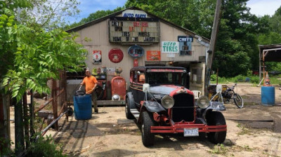 Chet's Auto Wrecking JunkYard in Youngstown (OH) - photo 1