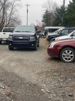 Green Lane Auto Sales & Parts inc JunkYard in Allentown (PA) - photo 3