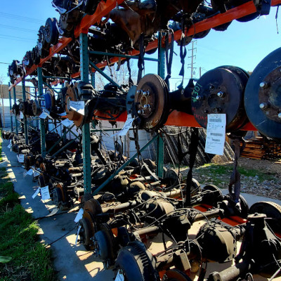 Osvaldo's Auto Parts & Dismantling JunkYard in Lancaster (CA) - photo 1