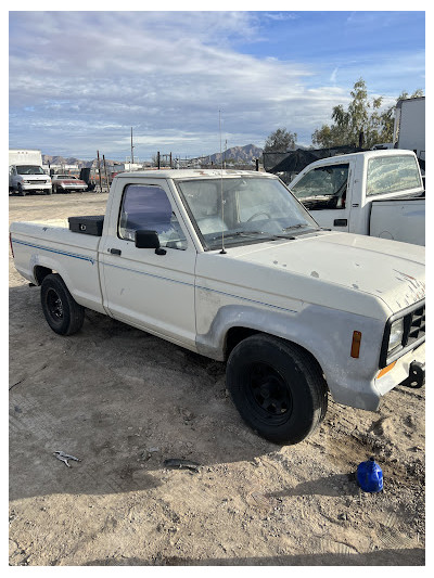 Cash 4 Cars JunkYard in Las Vegas (NV) - photo 3