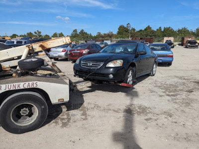 A to Z Towing & Junk Cars JunkYard in West Palm Beach (FL) - photo 4