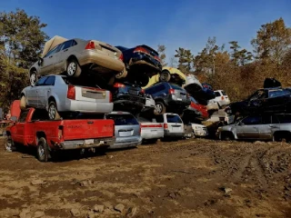 Junk Car Buyers South Florida JunkYard in West Palm Beach (FL) - photo 2