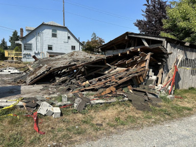 Humpty Dumpty junk removal JunkYard in Everett (WA) - photo 1