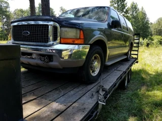 Straight Forward Junk Car Buyers JunkYard in Sandy Springs (GA) - photo 4