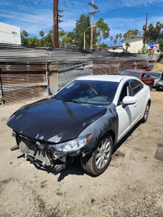 Jc auto towing $We buy cars$ JunkYard in East Los Angeles (CA) - photo 1