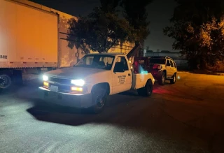 Jc auto towing $We buy cars$ JunkYard in East Los Angeles (CA) - photo 2