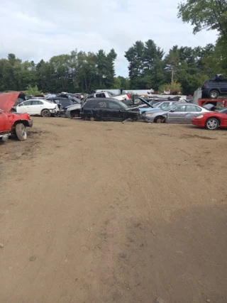 PAUL'S AUTO YARD - photo 1