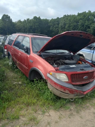 PAUL'S AUTO YARD JunkYard in Elkhart (IN) - photo 2