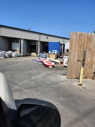 West Side Metals Corporation JunkYard in Cleveland (OH) - photo 2