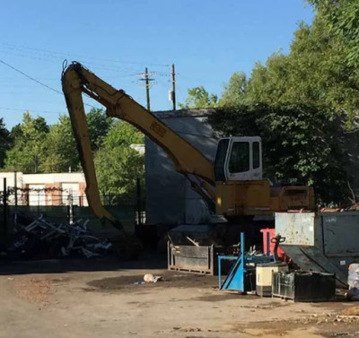 Broadway Scrap Metals & Recycling, LLC JunkYard in Cleveland (OH) - photo 3