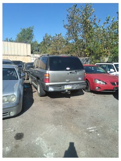 Shorty's Auto Parts JunkYard in Philadelphia (PA) - photo 4