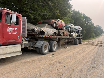 Jeff's Auto Wrecking | Cash for Vehicles, Farm Machinery & Metals JunkYard in Minneapolis (MN) - photo 3