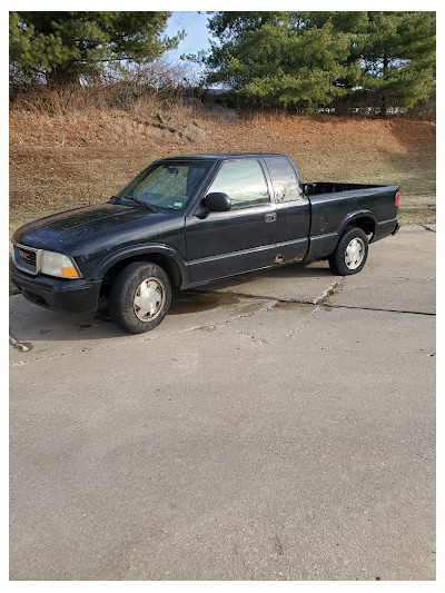 Sell Car For Cash Kansas City JunkYard in Kansas City (KS) - photo 4