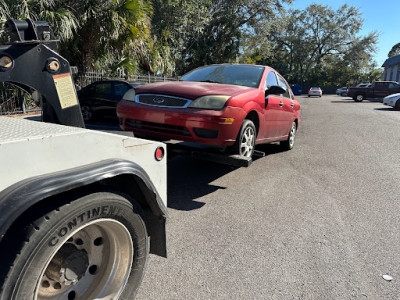 Junk Car Buyers of Tampa JunkYard in Tampa (FL) - photo 1