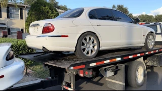 Junk Car Buyers of Tampa JunkYard in Tampa (FL) - photo 4