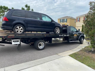 JT BUYS CARS JunkYard in Tampa (FL) - photo 4