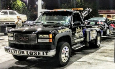 A & J Towing JunkYard in Tampa (FL) - photo 4